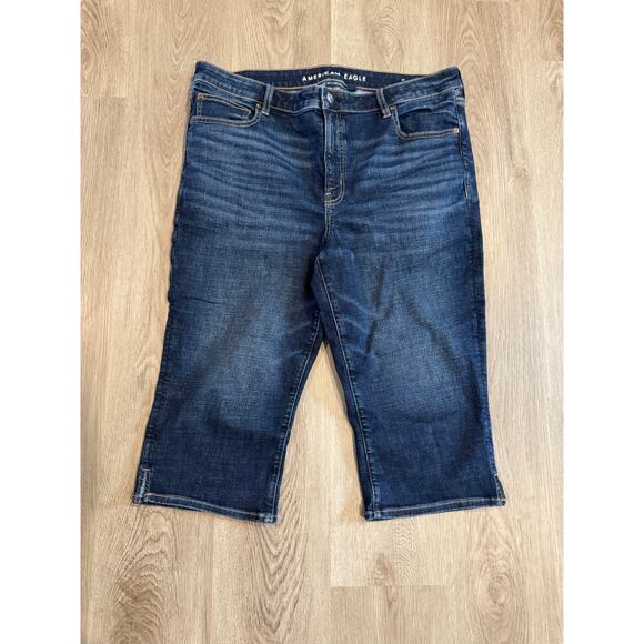 NWT American Eagle Next Level Stretch Dark Wash Capri Jeans Women’s Size 18R - Picture 1 of 4